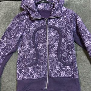 Lululemon Scuba. Rose Herringbone Deep Zinfandel